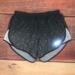 NIKE XS Running Shorts Rear pocket Ombré Wx